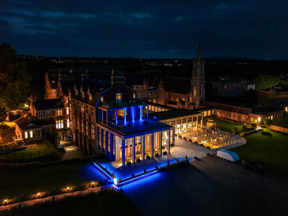 professional wedding dj setup at Stanbrook Abbey Worcestershire crystal clear audio sound system